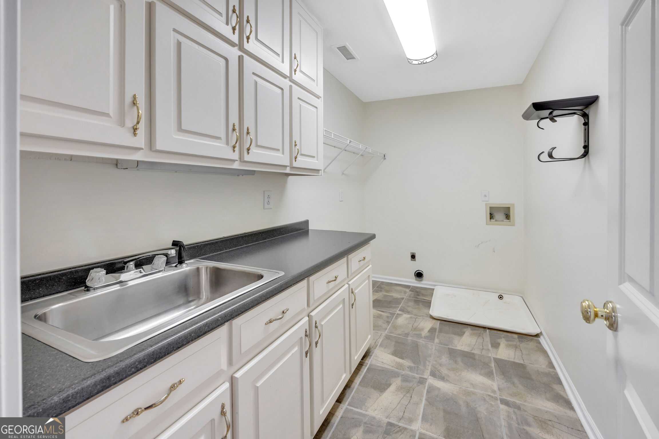 2880 Emerald Drive Property Photo 52