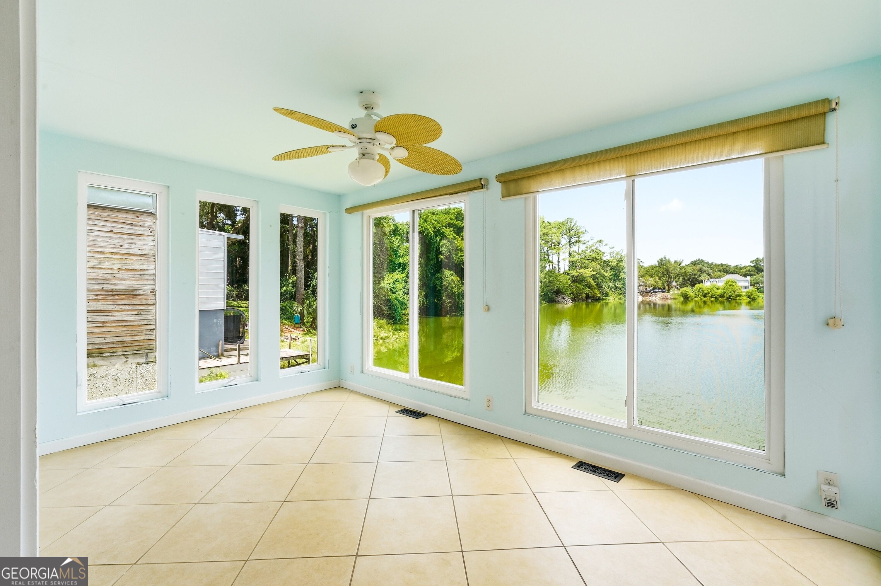 109 Sandcastle Way Property Photo 16