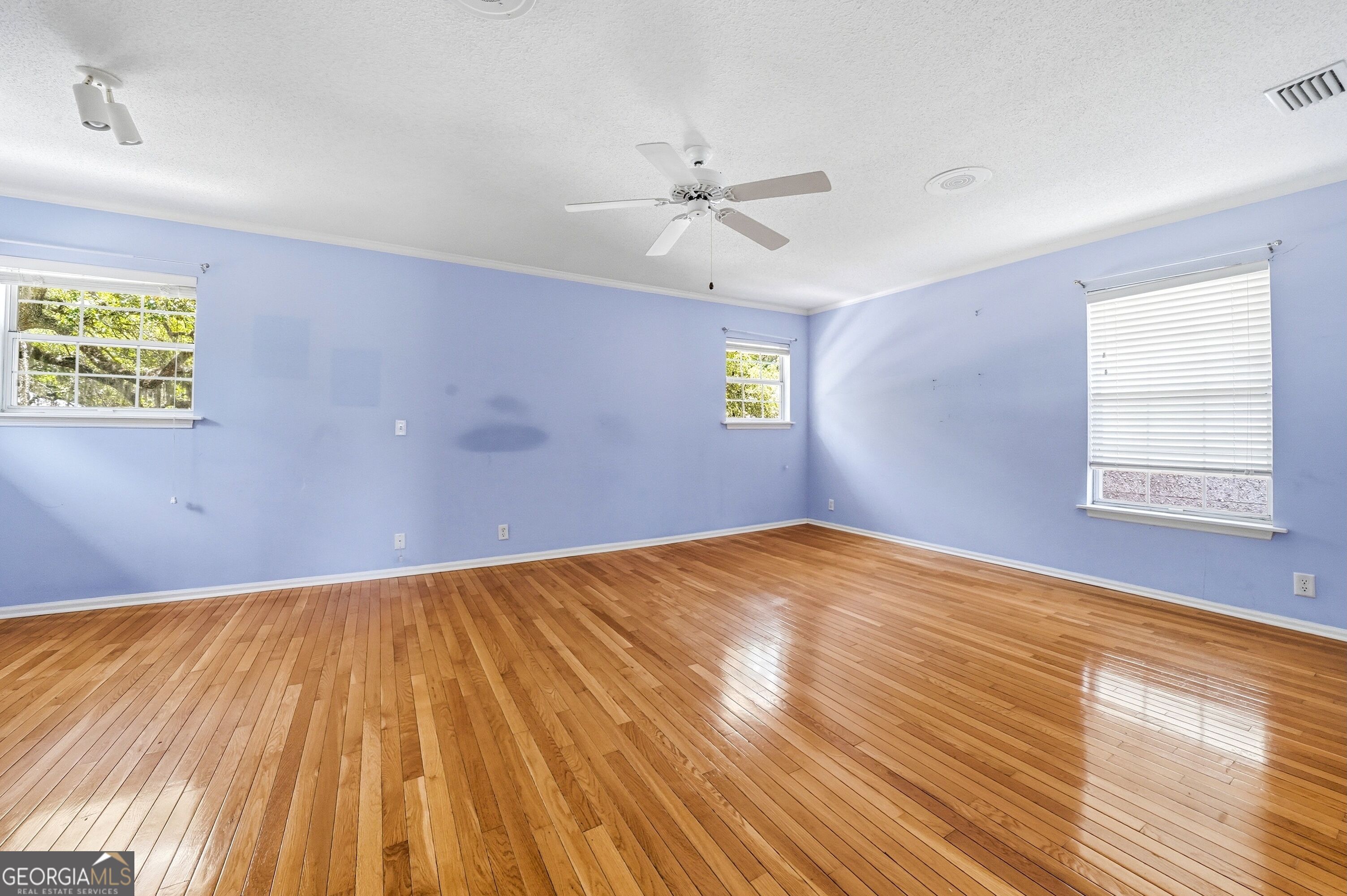 109 Sandcastle Way Property Photo 23