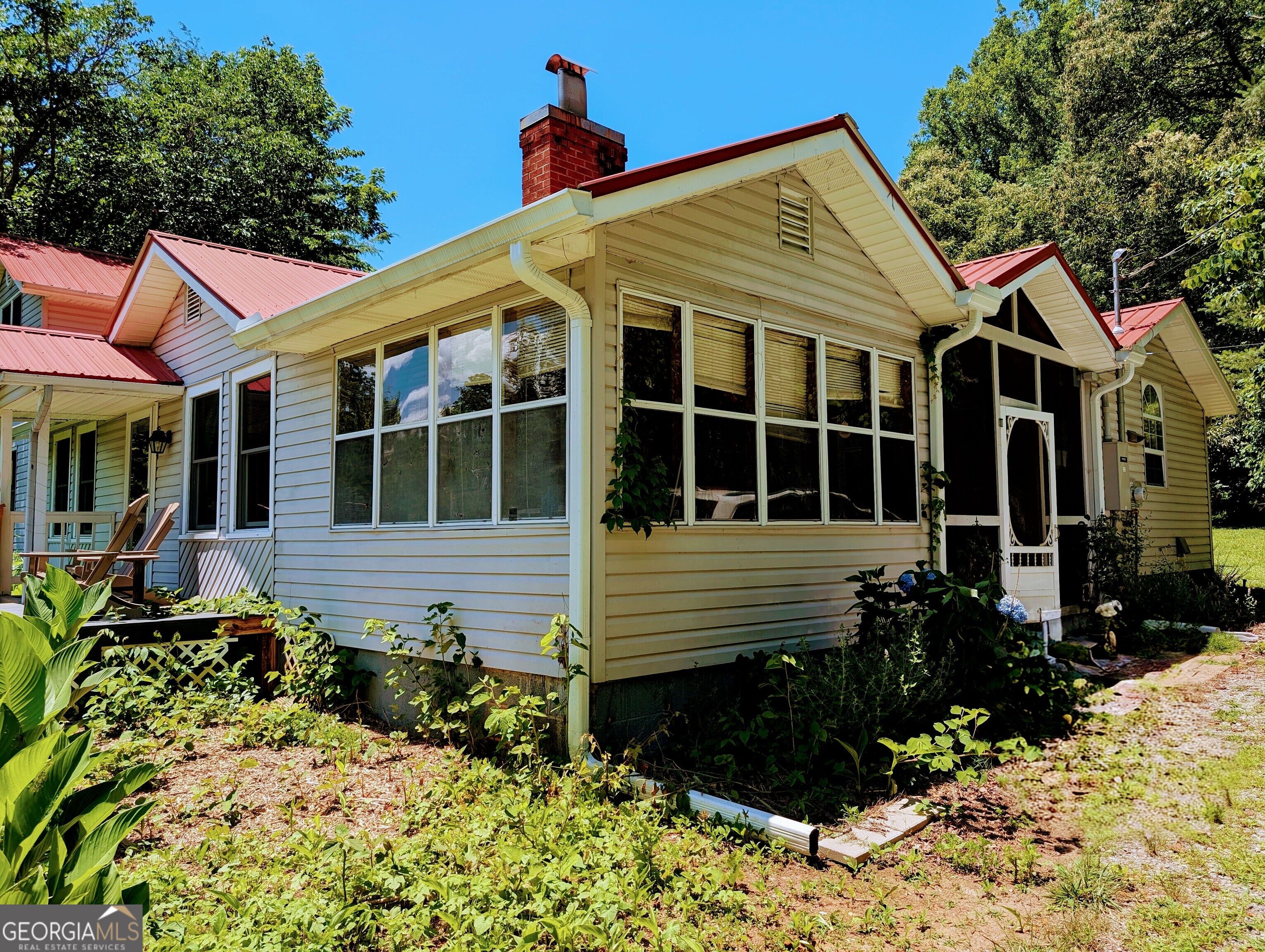 169 E Vineyard Road Property Photo 22