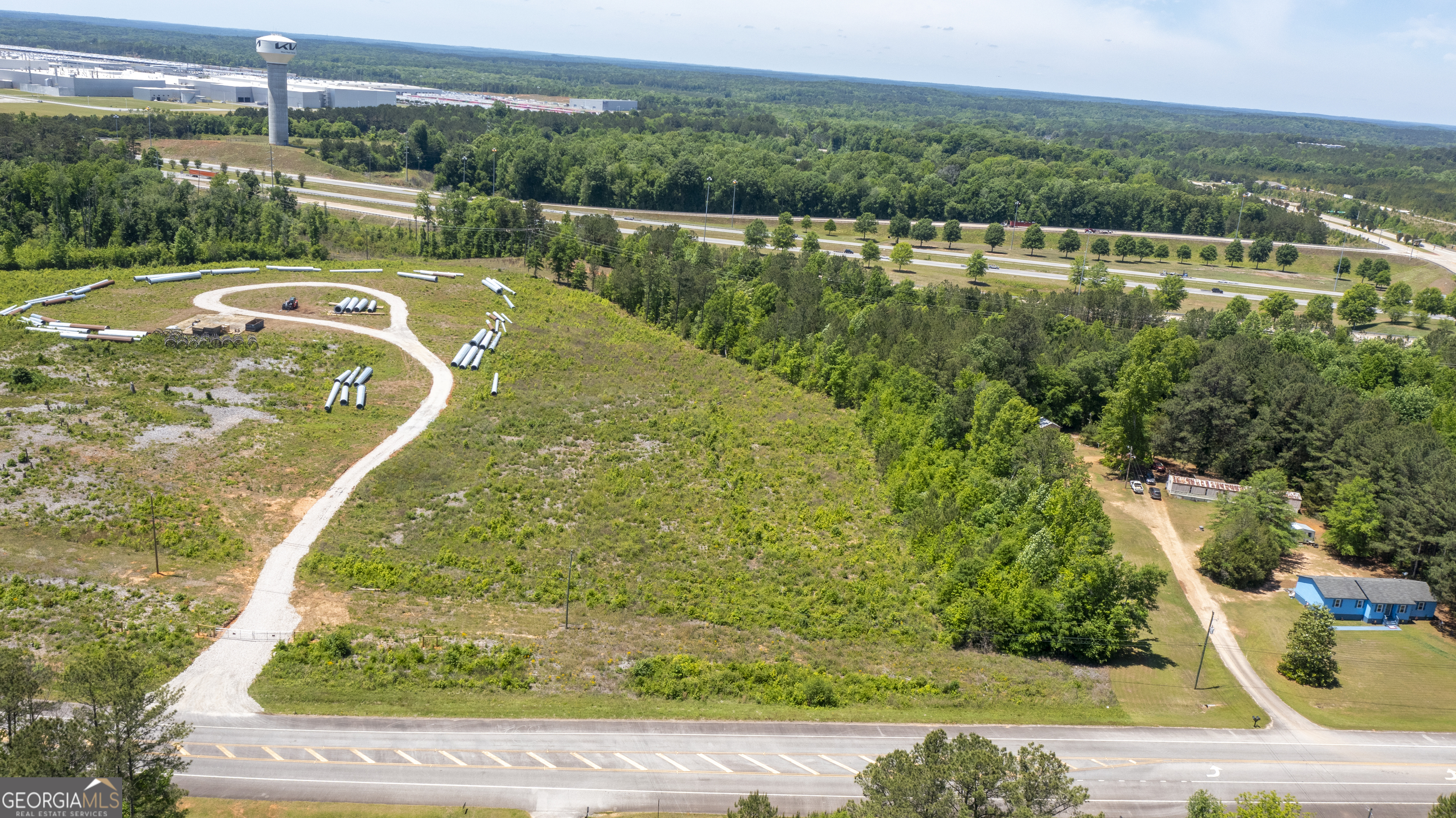 574 Warner Road Property Photo 8