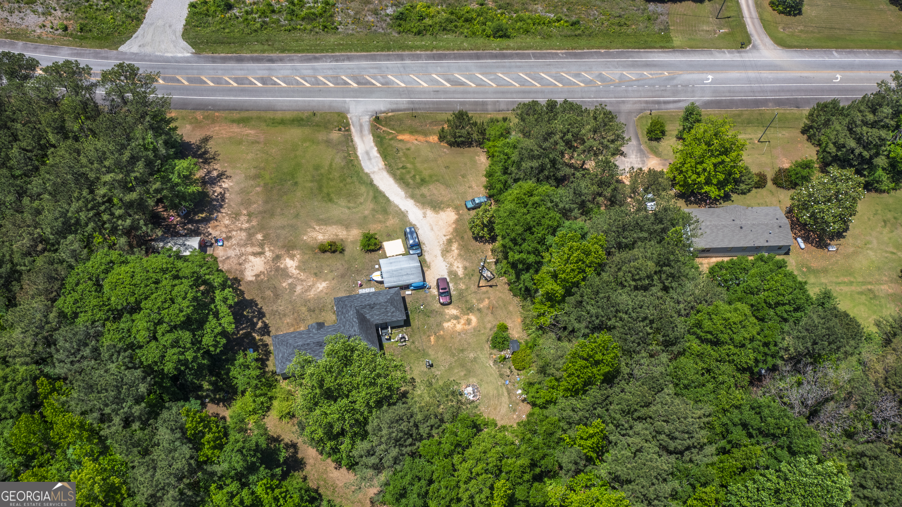 574 Warner Road Property Photo 10