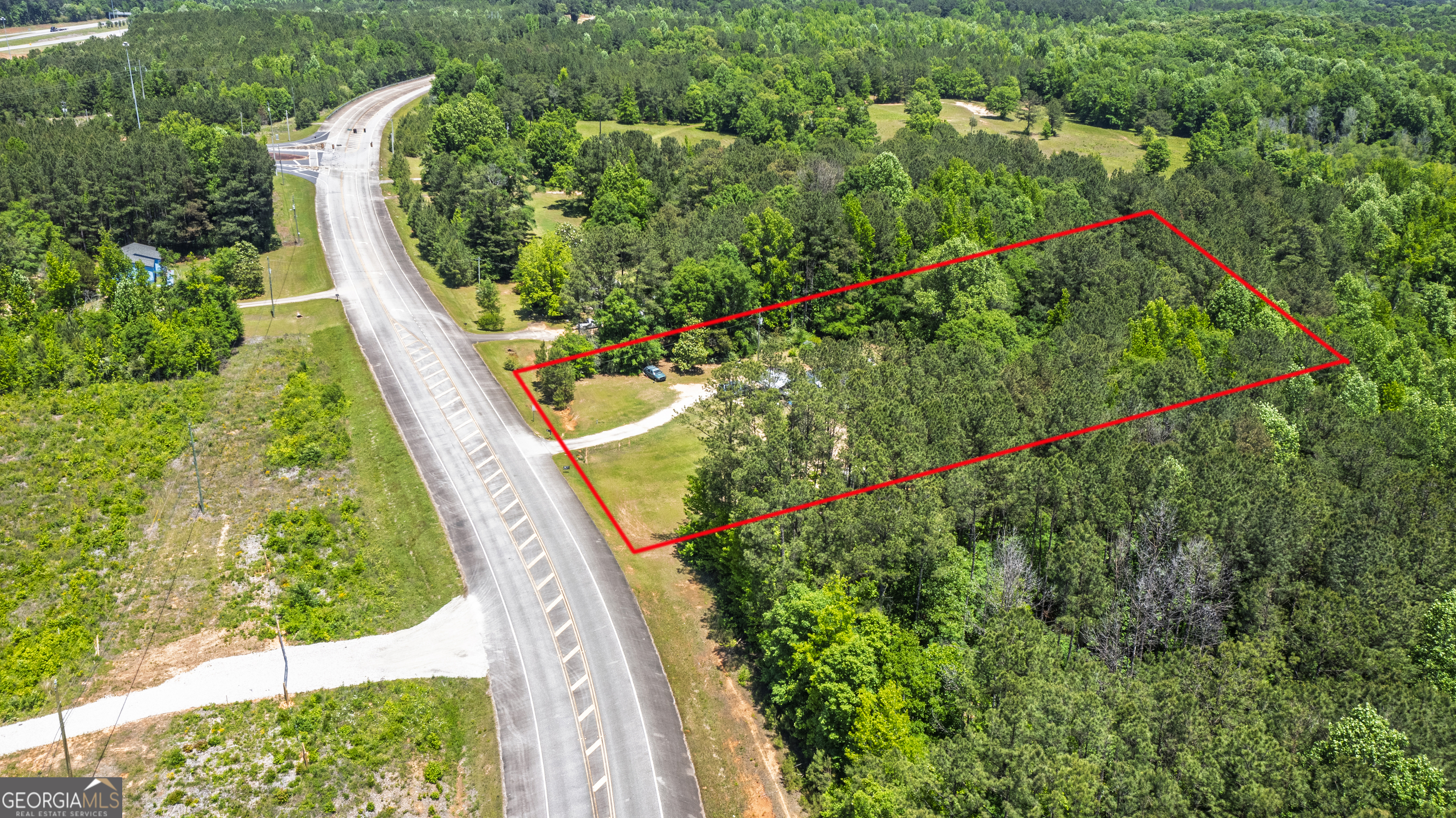 574 Warner Road Property Photo 13