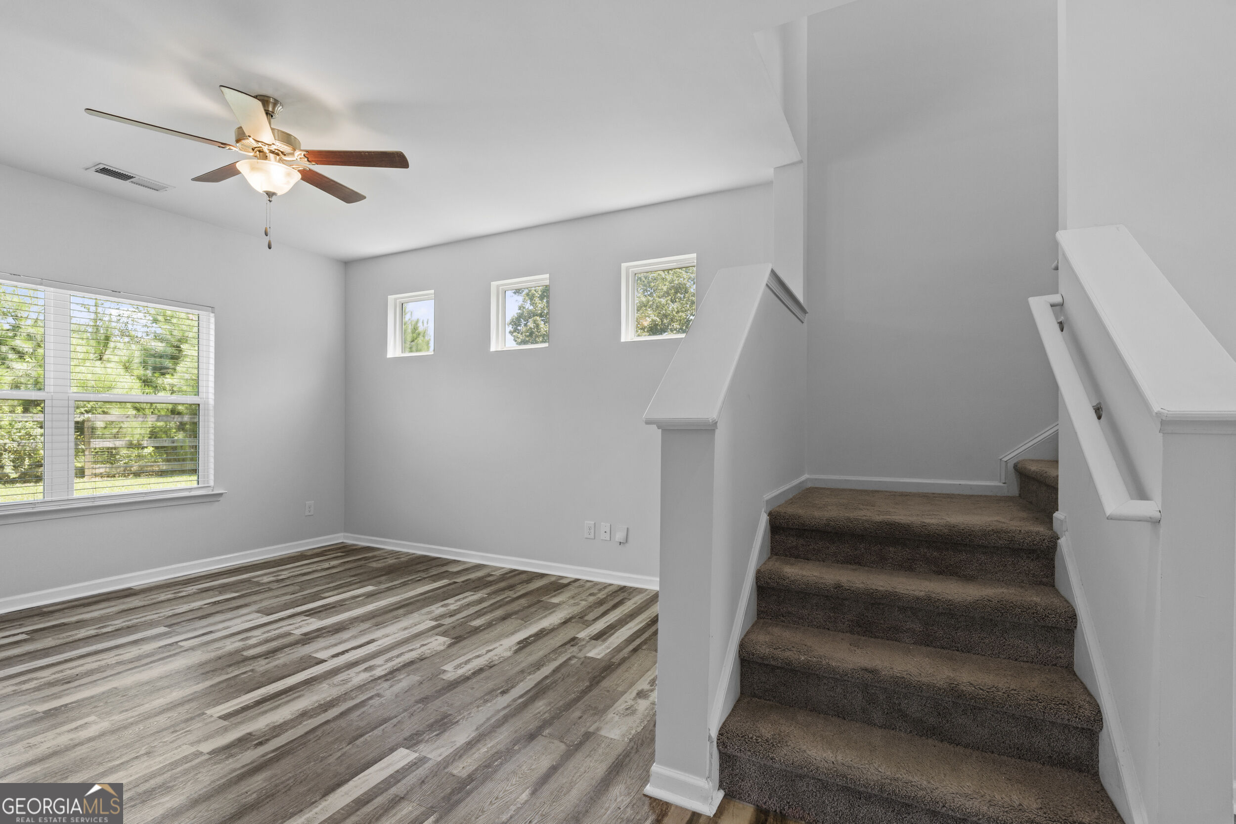 16 Jay Circle Nw Property Photo 5