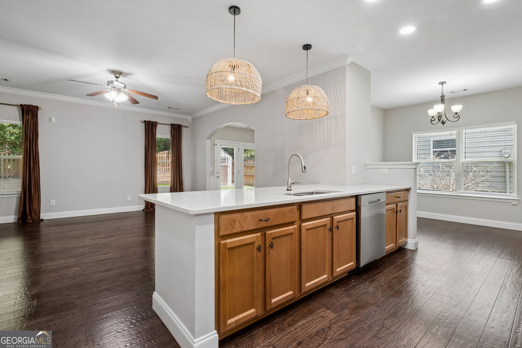 7051 Silk Tree Pointe Property Photo 4