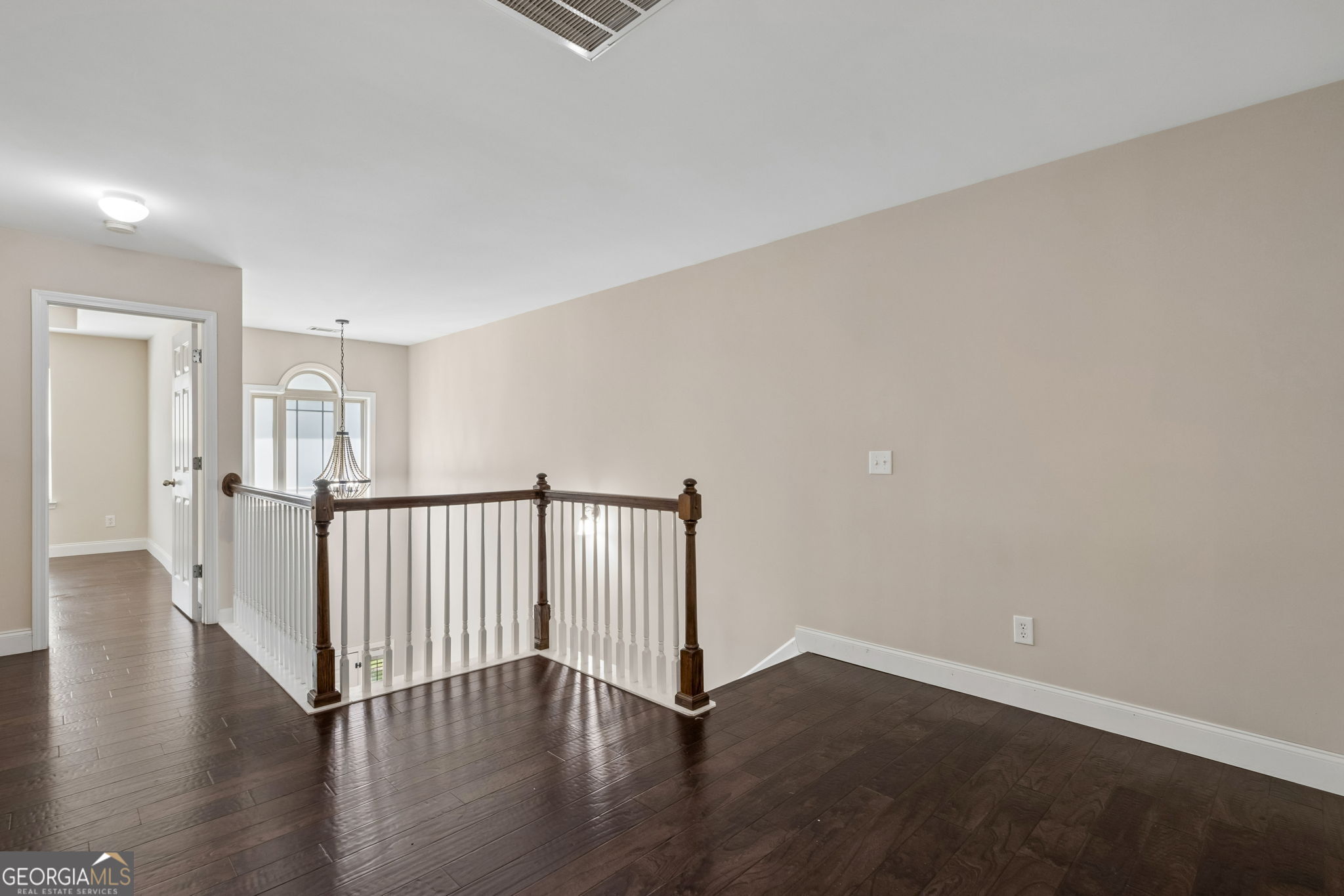 7051 Silk Tree Pointe Property Photo 31