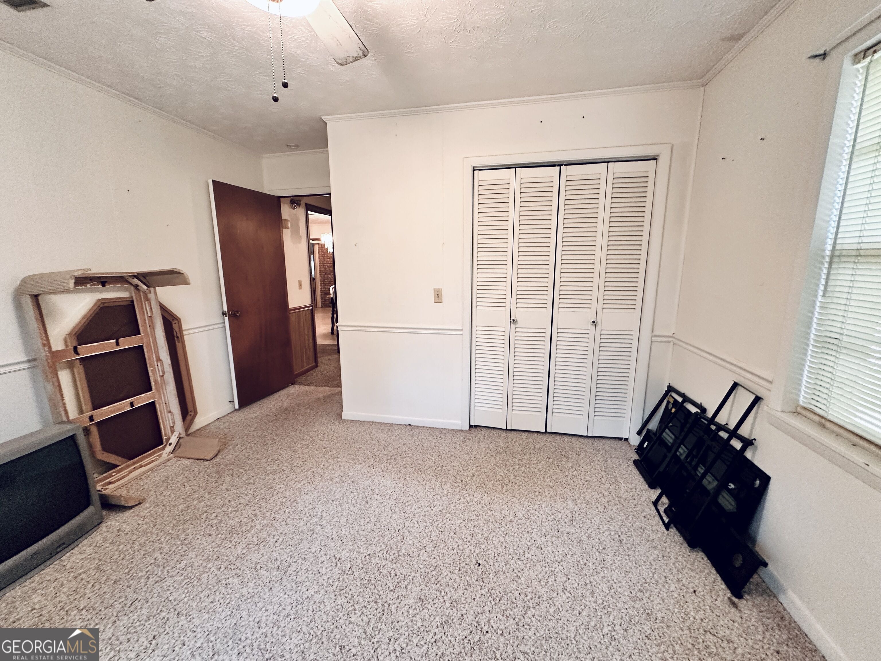 6009 James Street Property Photo 19