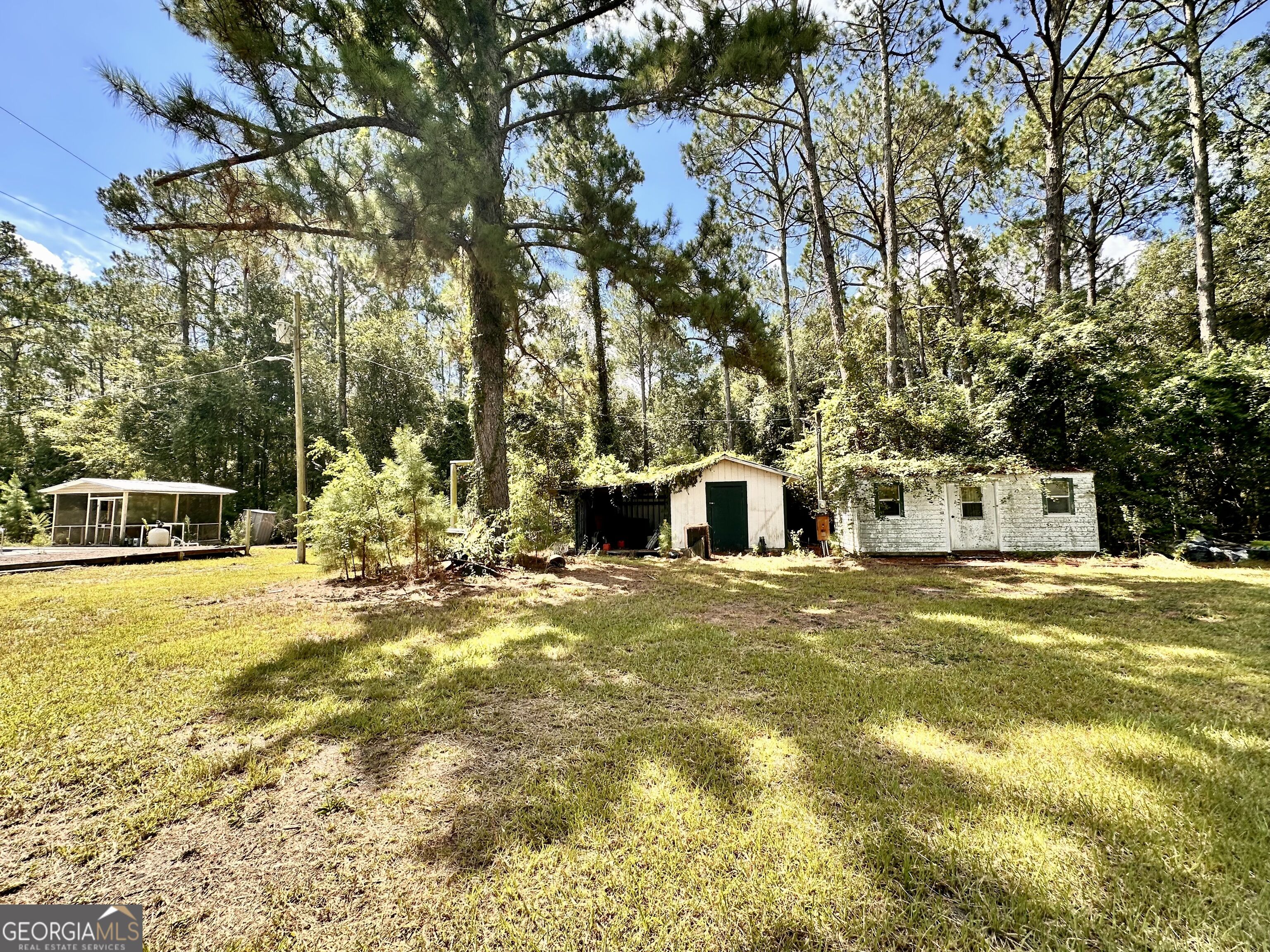 6009 James Street Property Photo 30