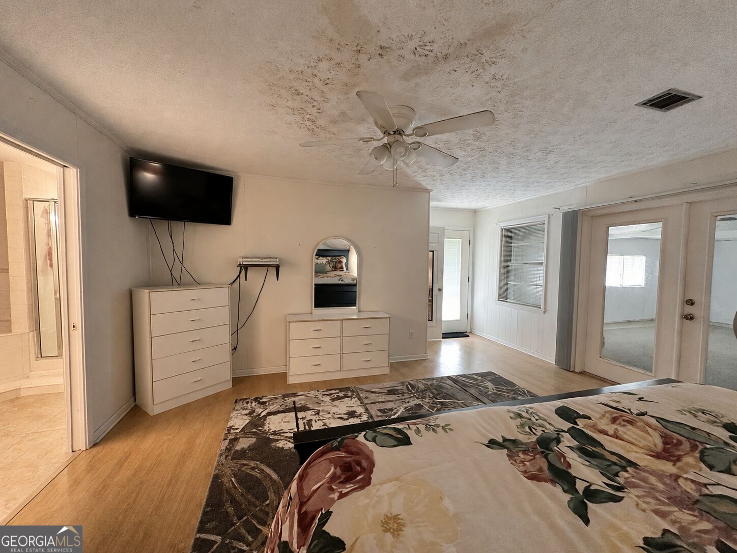 6009 James Street Property Photo 44
