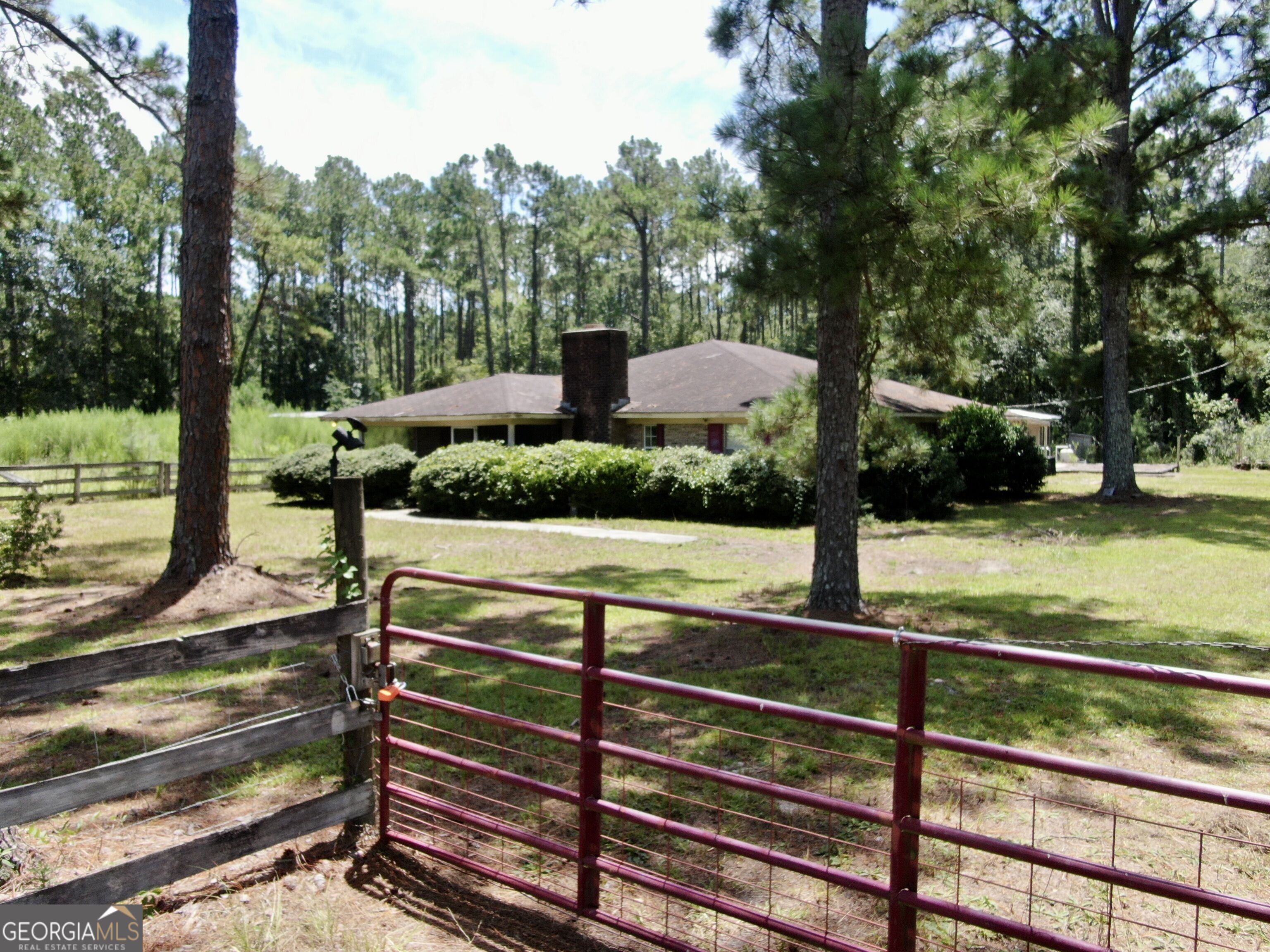 6009 James Street Property Photo 63