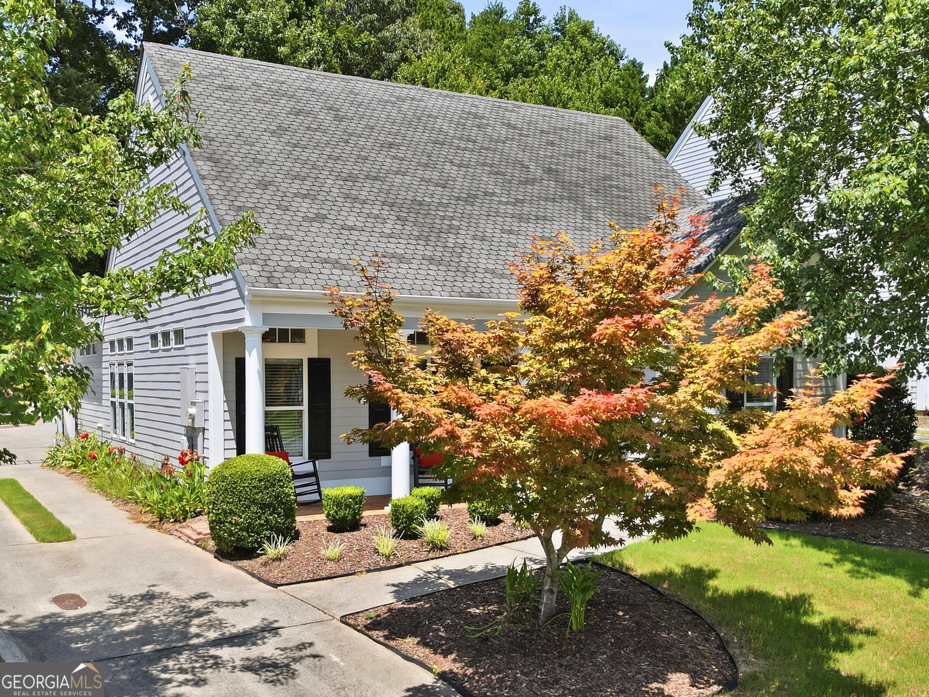 306 Pinehurst Way Property Photo 2