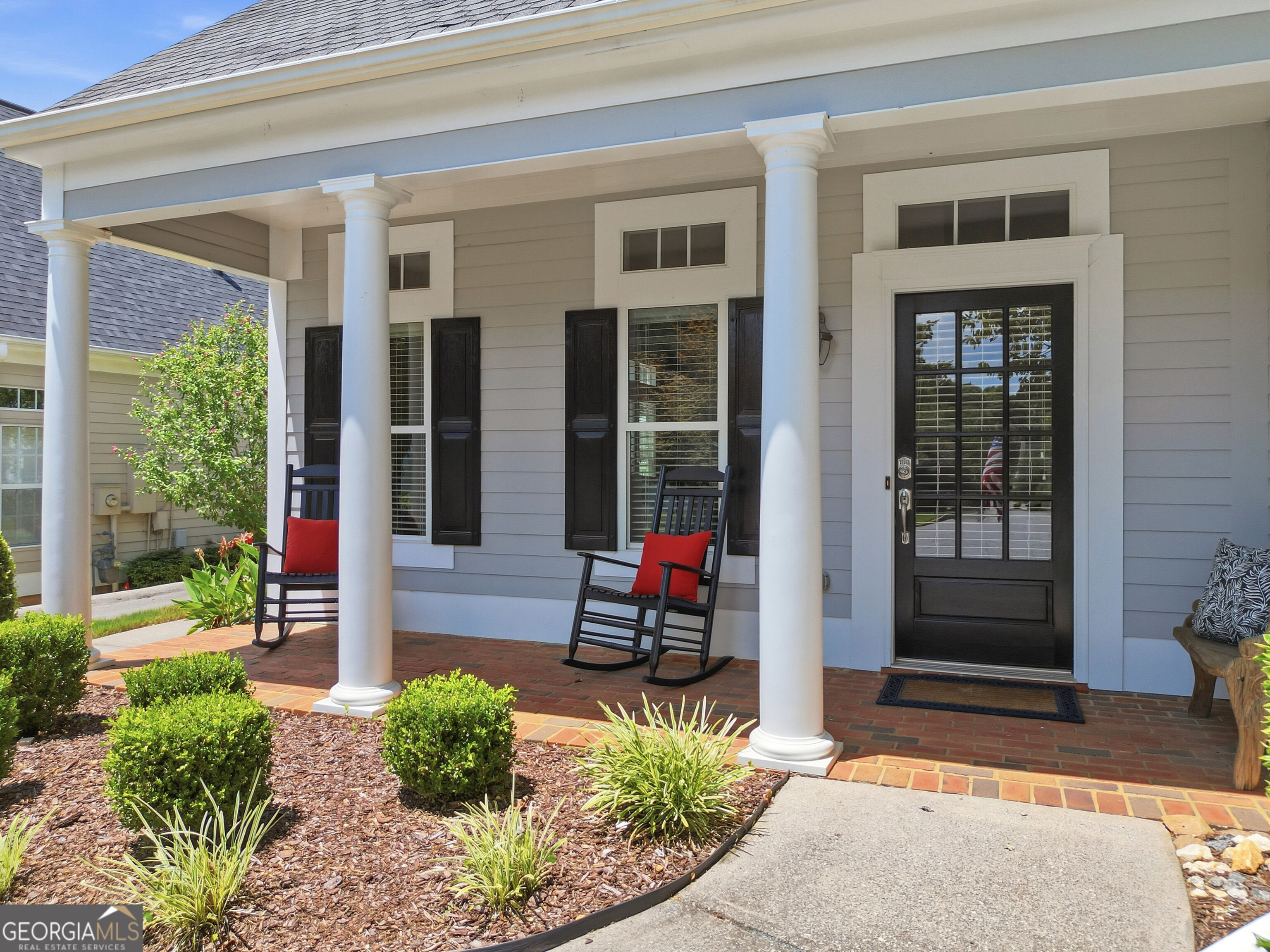 306 Pinehurst Way Property Photo 3