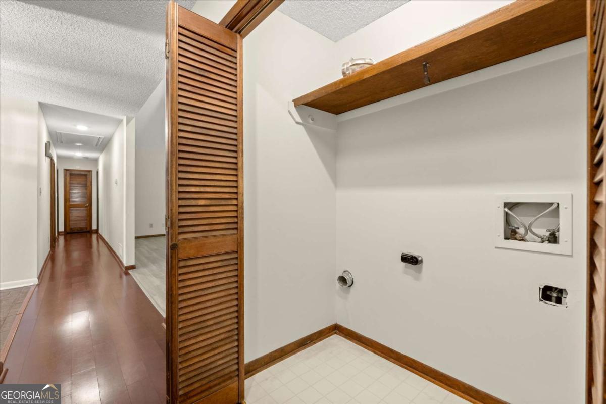 20 Sweetwood Court Property Photo 19