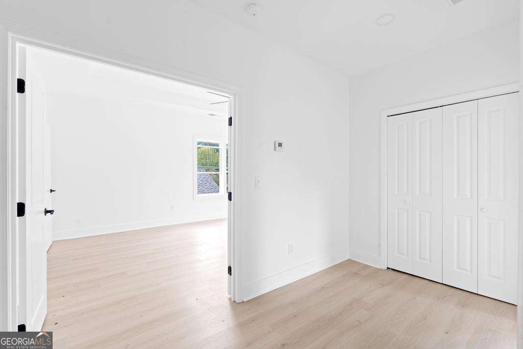 1046 Mayson Turner Road Nw Property Photo 21