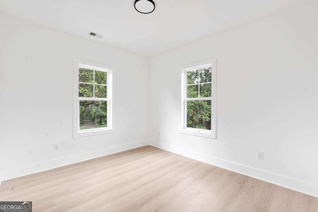 1046 Mayson Turner Road Nw Property Photo 24
