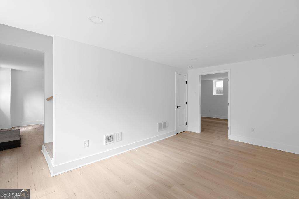 1046 Mayson Turner Road Nw Property Photo 36