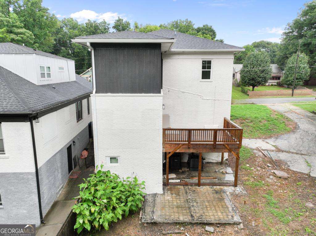 1046 Mayson Turner Road Nw Property Photo 46