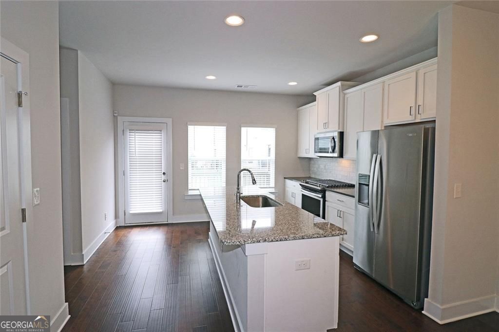 2163 Wiggins Walk Property Photo 8