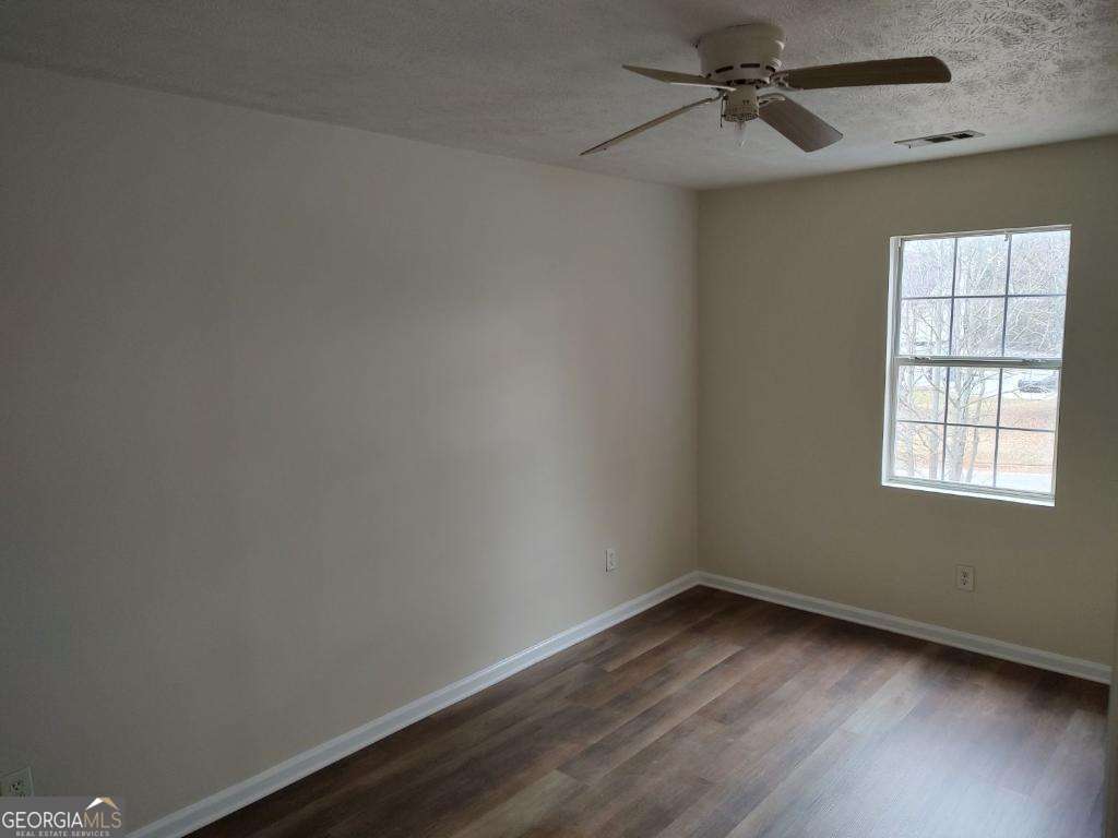 4957 N Redan Circle Property Photo 10