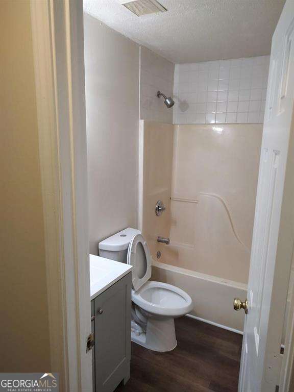 4957 N Redan Circle Property Photo 12