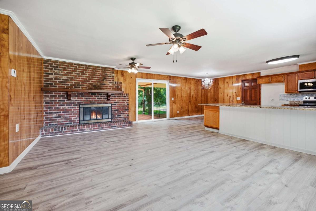 410 Jordan Street Property Photo 5