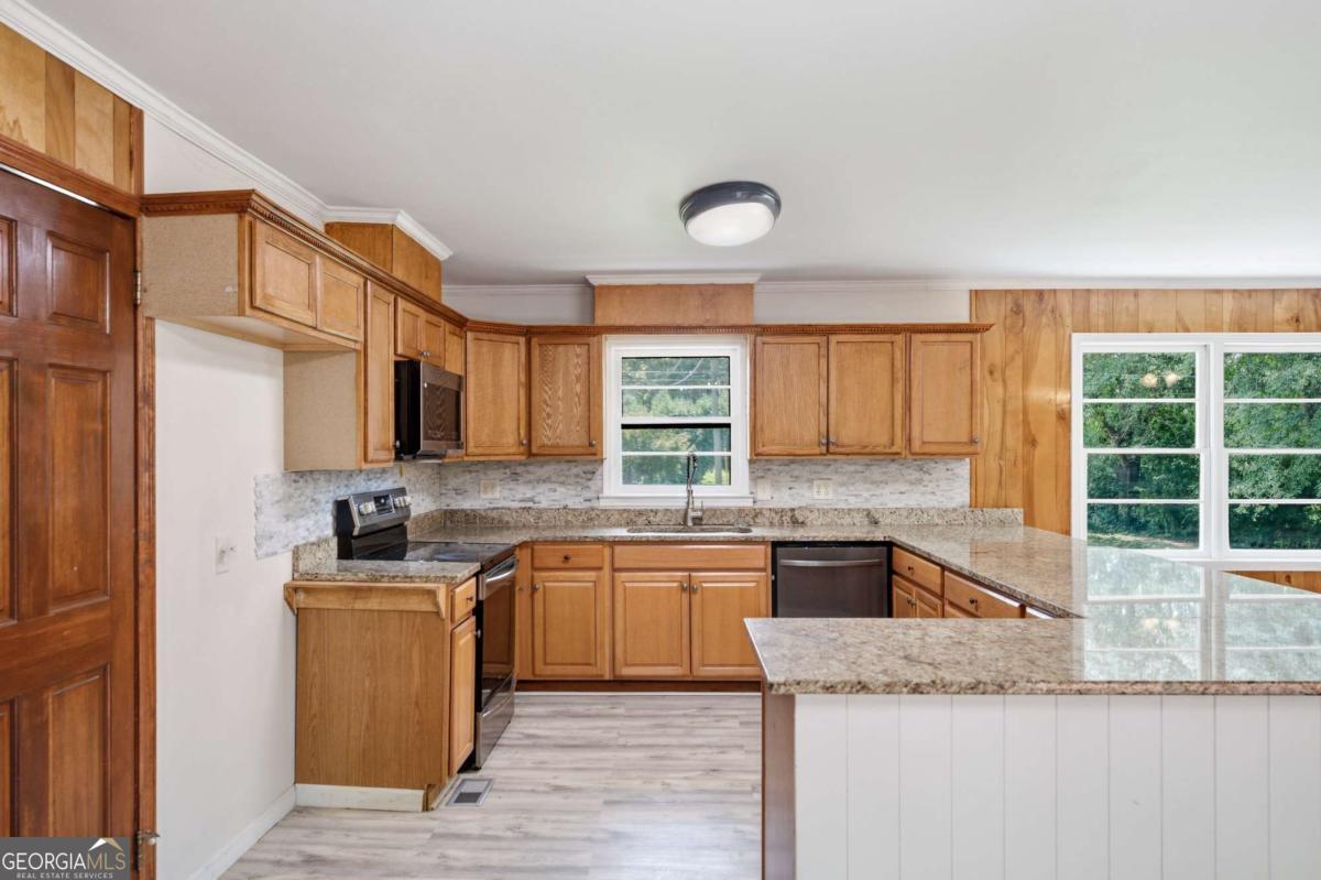 410 Jordan Street Property Photo 12
