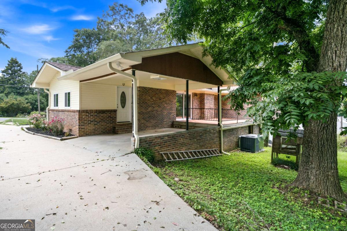 410 Jordan Street Property Photo 36