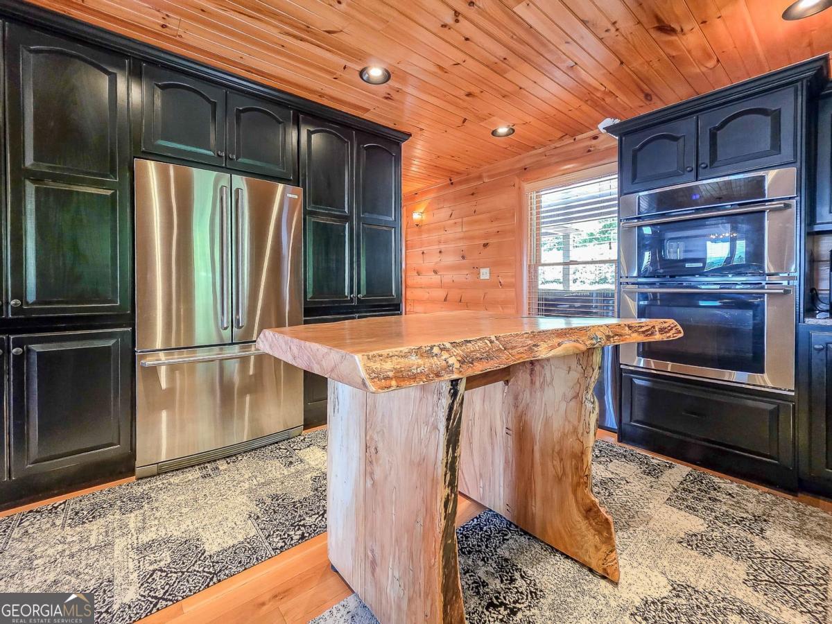 965 My Mountain Road Property Photo 18
