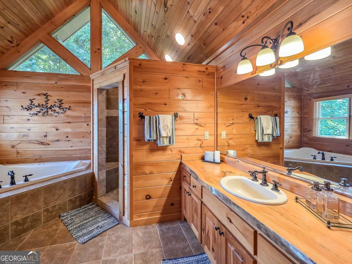 965 My Mountain Road Property Photo 22