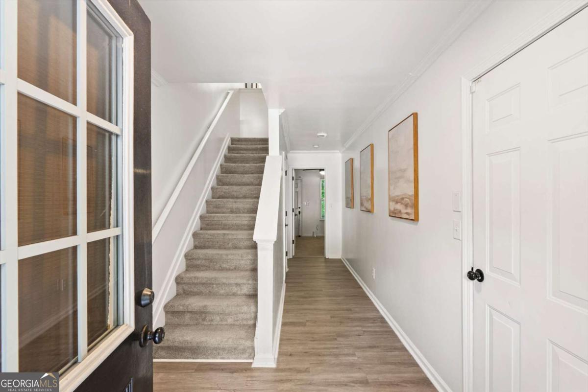 6720 Stoneleigh Way # 9 Property Photo 4