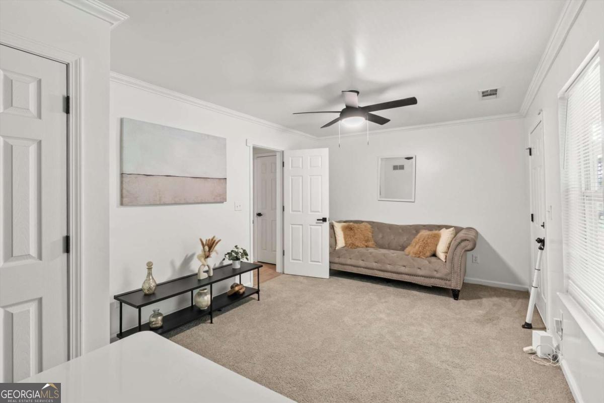 6720 Stoneleigh Way # 9 Property Photo 6
