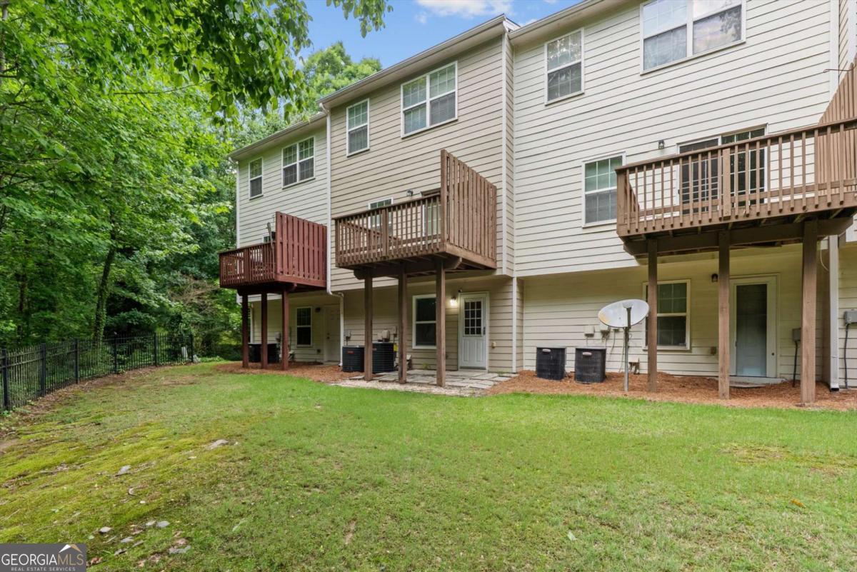 6720 Stoneleigh Way # 9 Property Photo 29