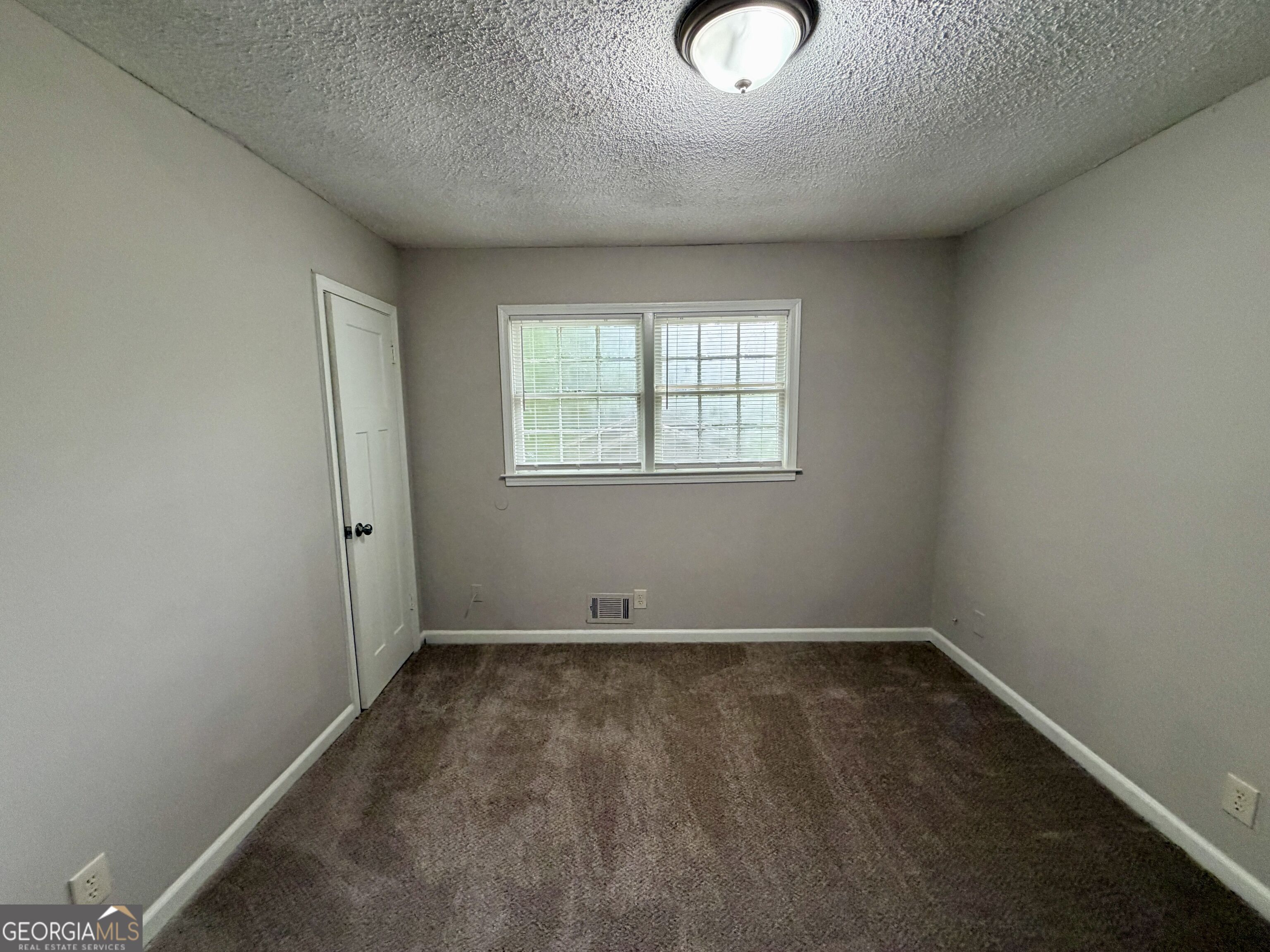 5776 Windermere Court Property Photo 15