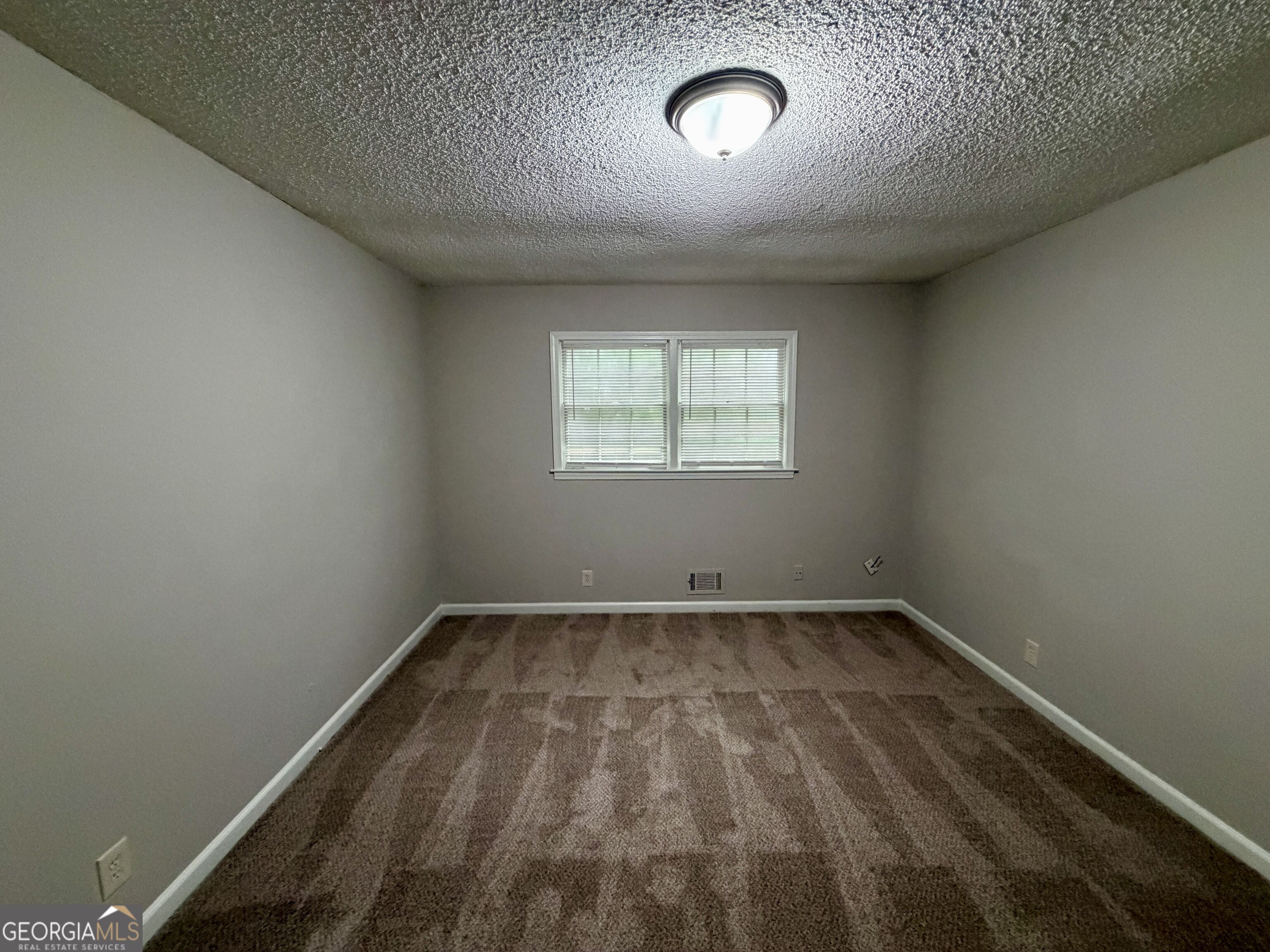 5776 Windermere Court Property Photo 16
