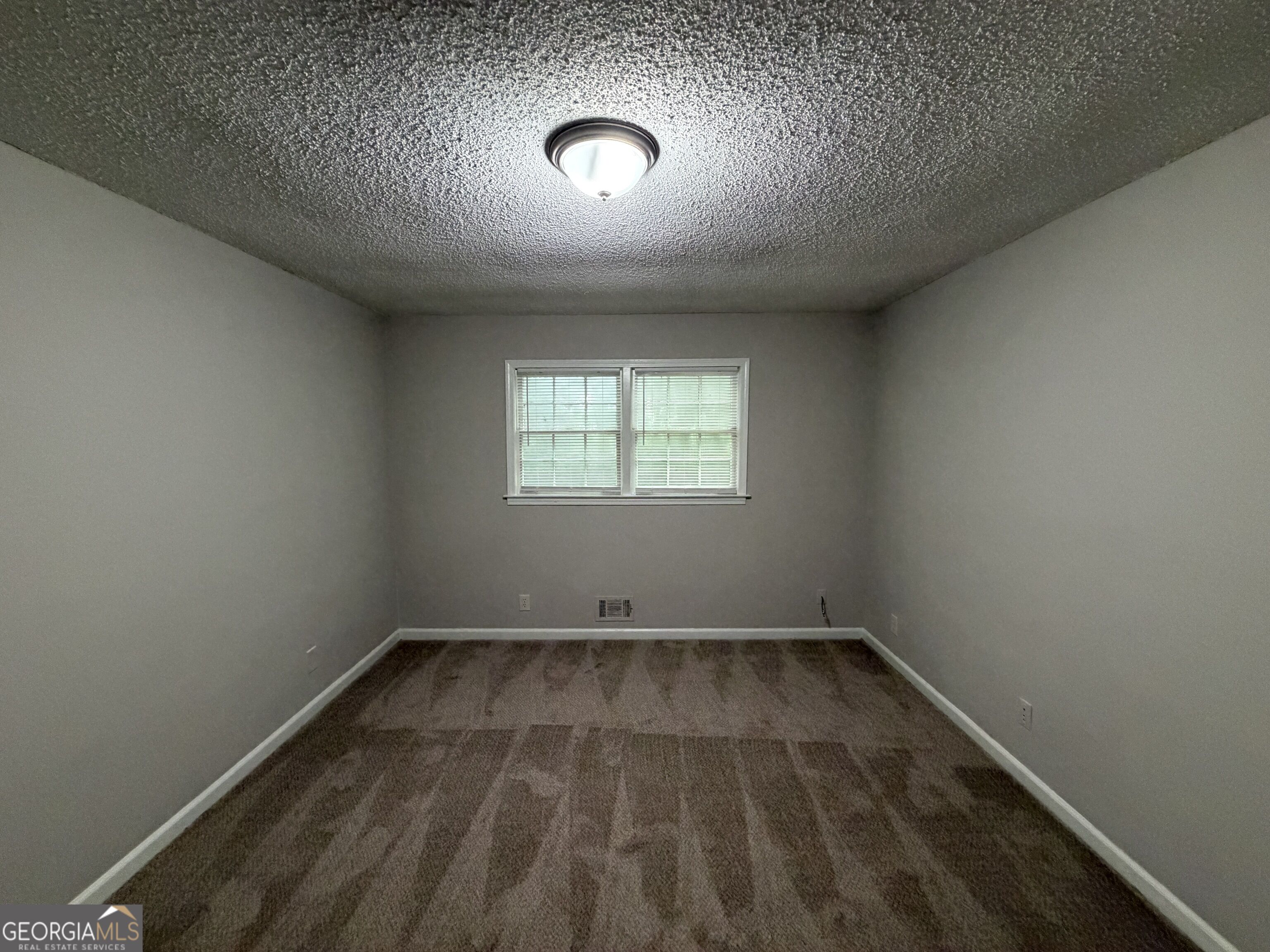 5776 Windermere Court Property Photo 18