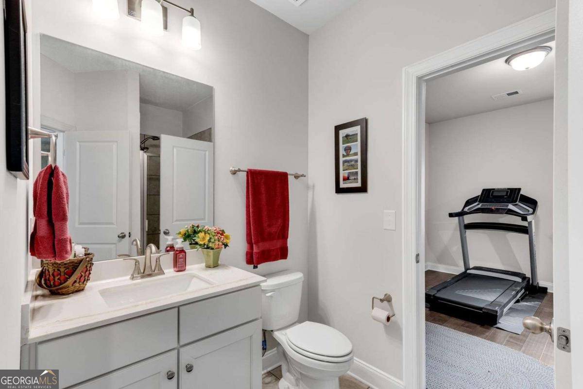 3087 Mountain Shadow Way Property Photo 17