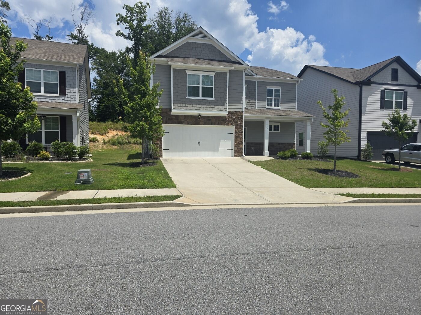 121 Valimar Drive Property Photo 1