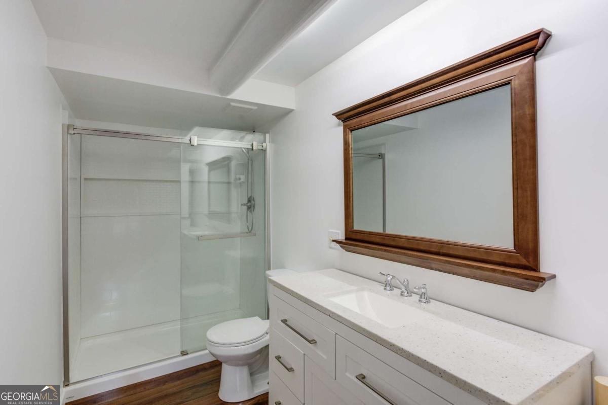 3938 Pointe N Property Photo 23