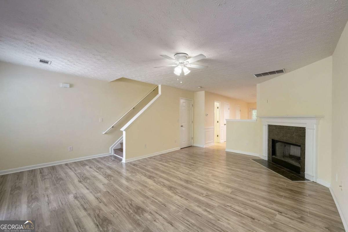 2914 Vining Ridge Terrace Property Photo 8