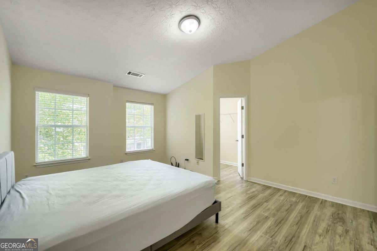 2914 Vining Ridge Terrace Property Photo 18