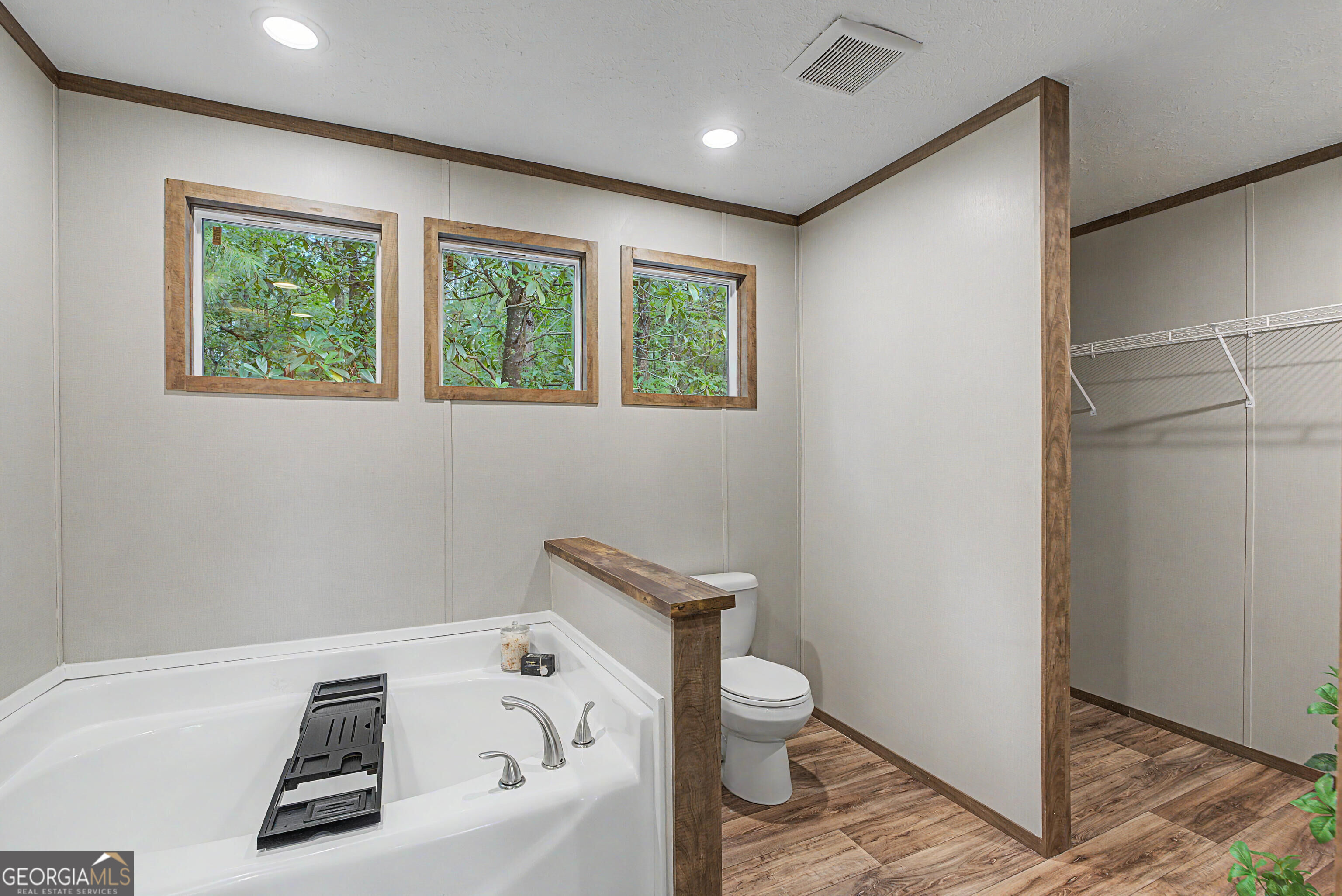 416 Cook Road Property Photo 18
