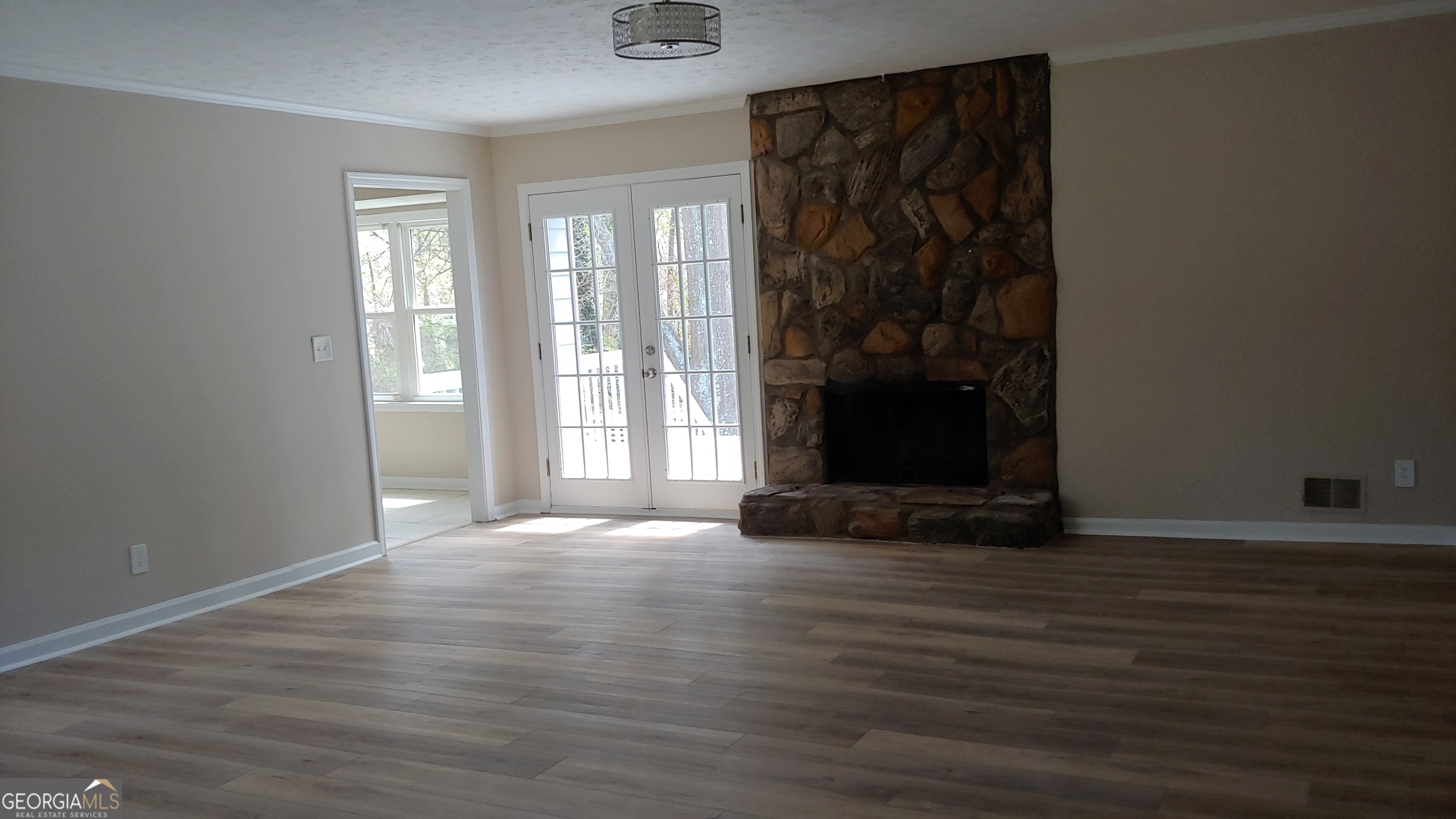 1118 Blazing Ridge Property Photo 3