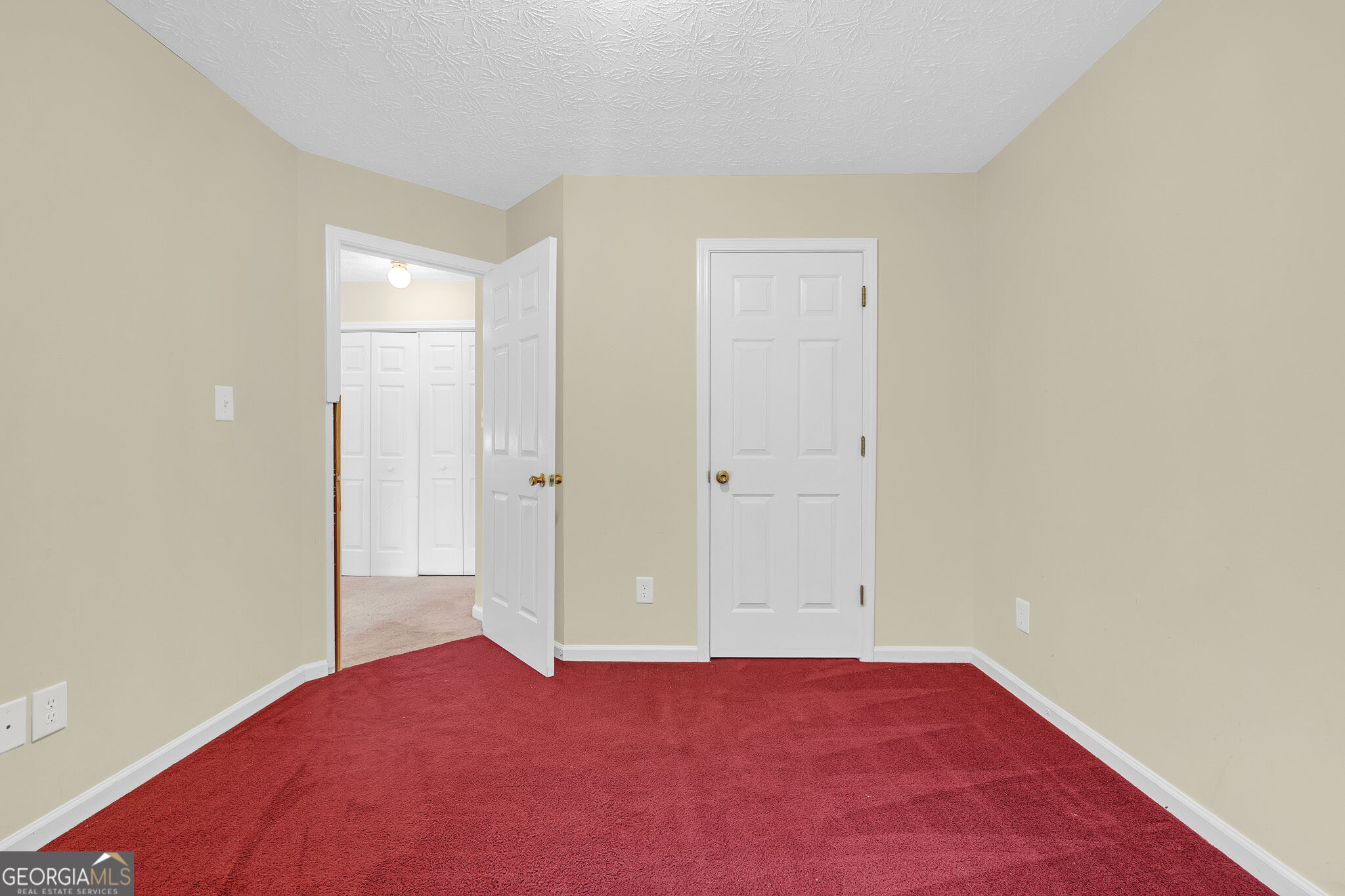 5475 Hampton Court Property Photo 21