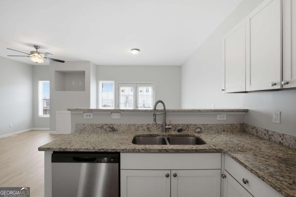 4299 Notting Hill Drive Sw Property Photo 12