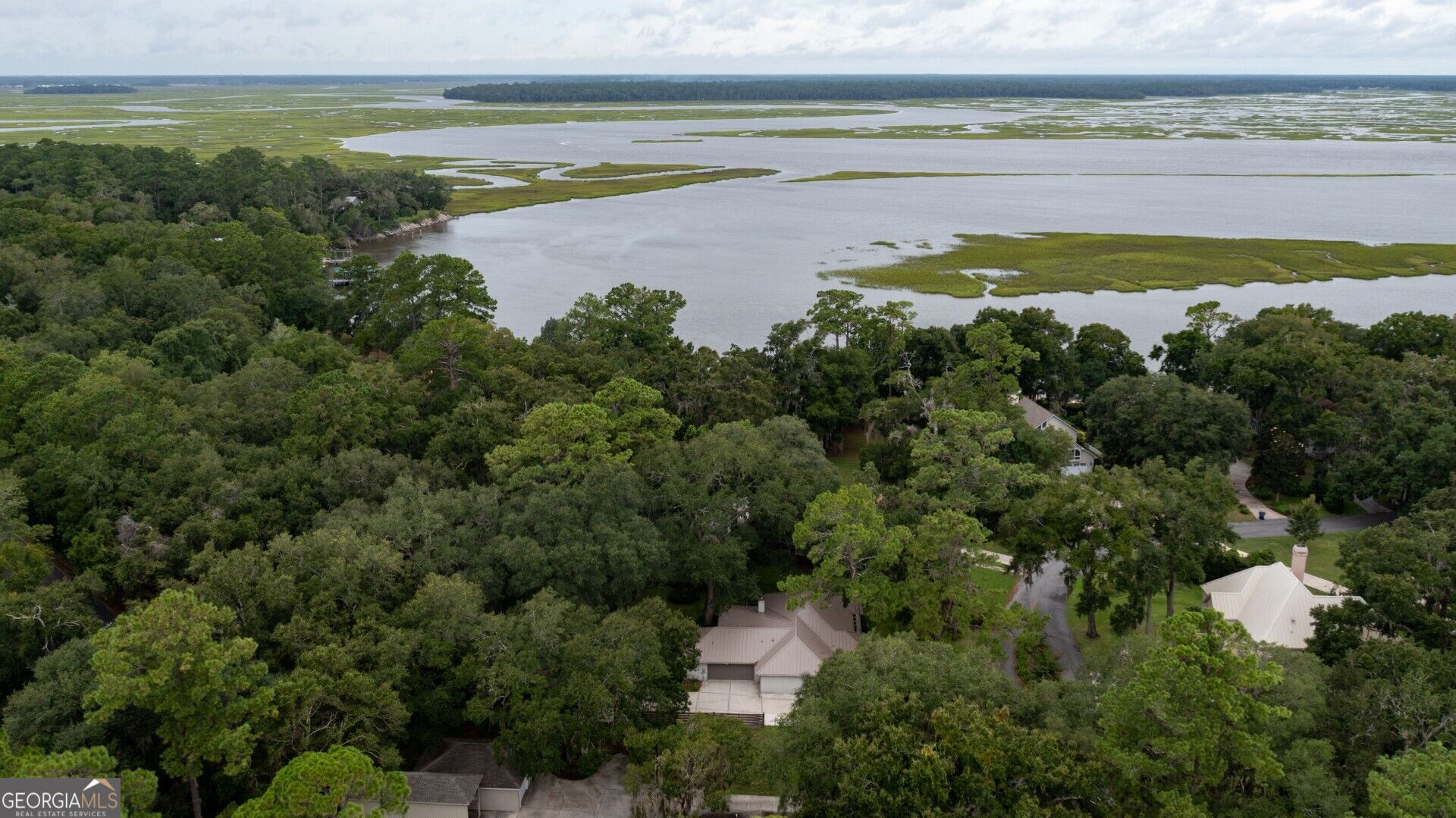 49 River Bend Drive Property Photo 13