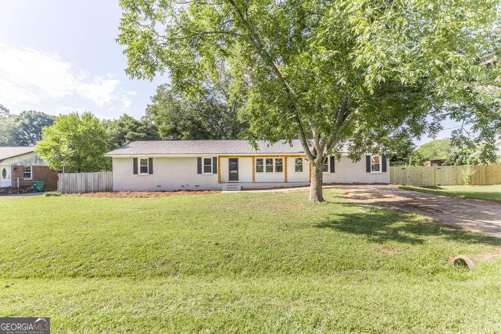 112 Conley Drive Property Photo 4