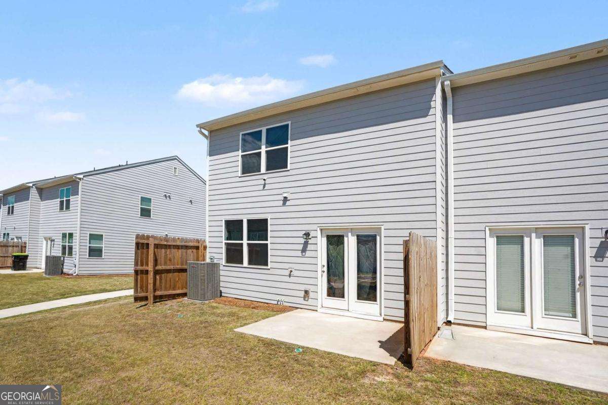 625 Jervis Way Property Photo 19