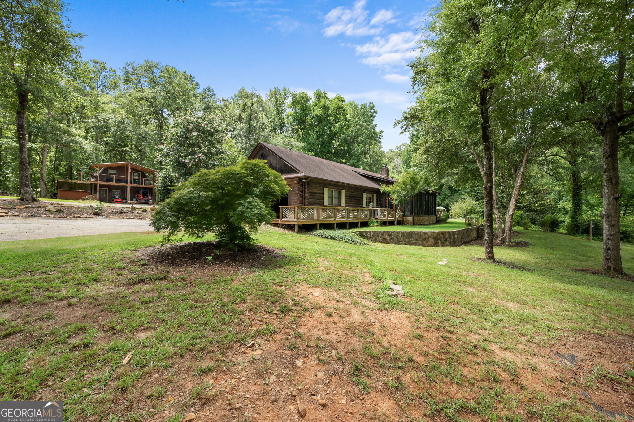 261 Mcintosh Circle Property Photo 1
