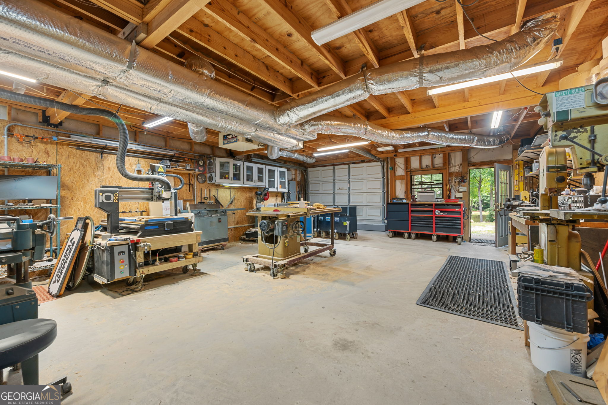 261 Mcintosh Circle Property Photo 43