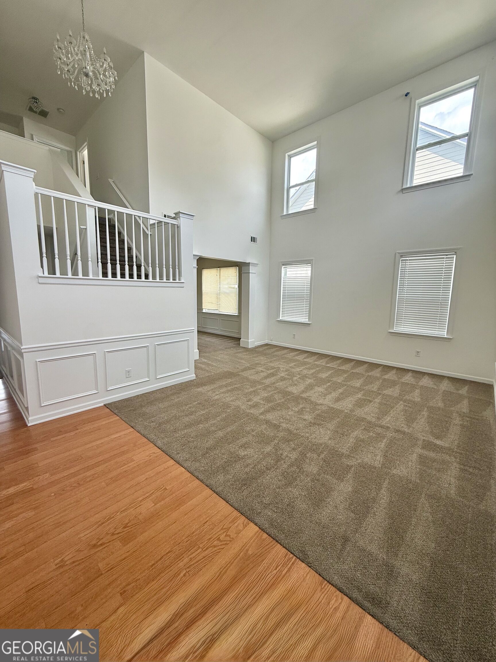 5280 Lakerock Way Sw Property Photo 3